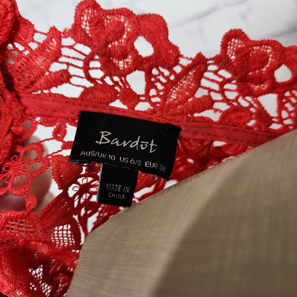 Bardot Elise Crochet Lace Dress in Poppy Red Sleeveless High Neck S/6 - Picture 12 of 15